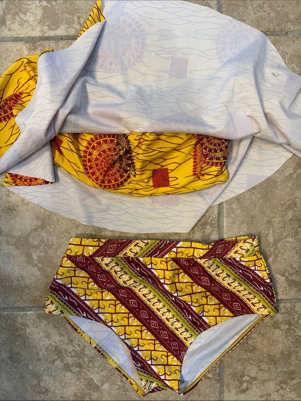 H&M Yellow and Red Patterned Off-Shoulder Two-Piece Set - Picture 4 of 4